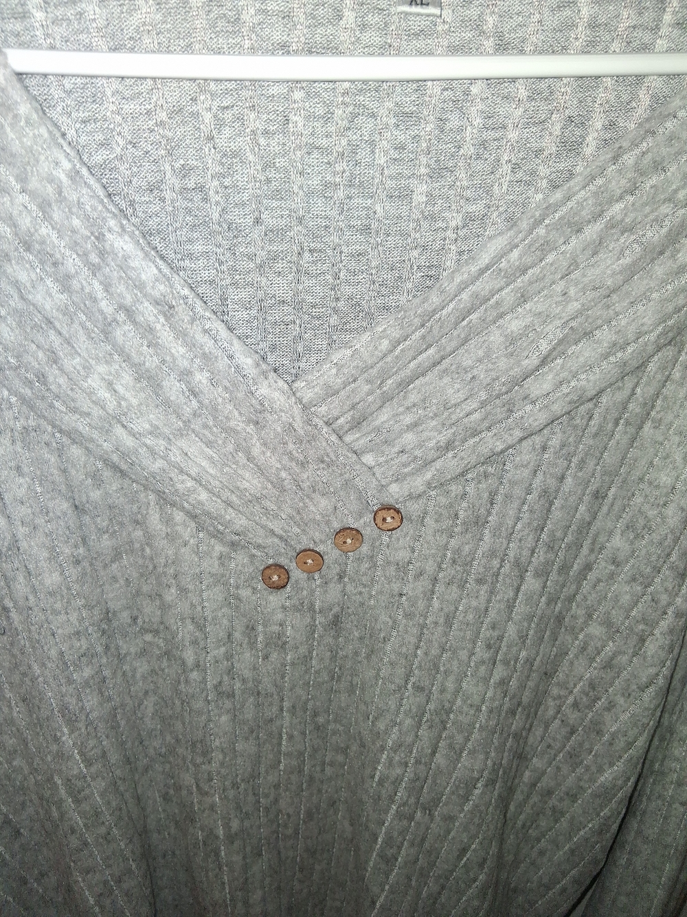 Women’s Light Gray Ribbed V-Neck Sweater - Picture 2 of 4